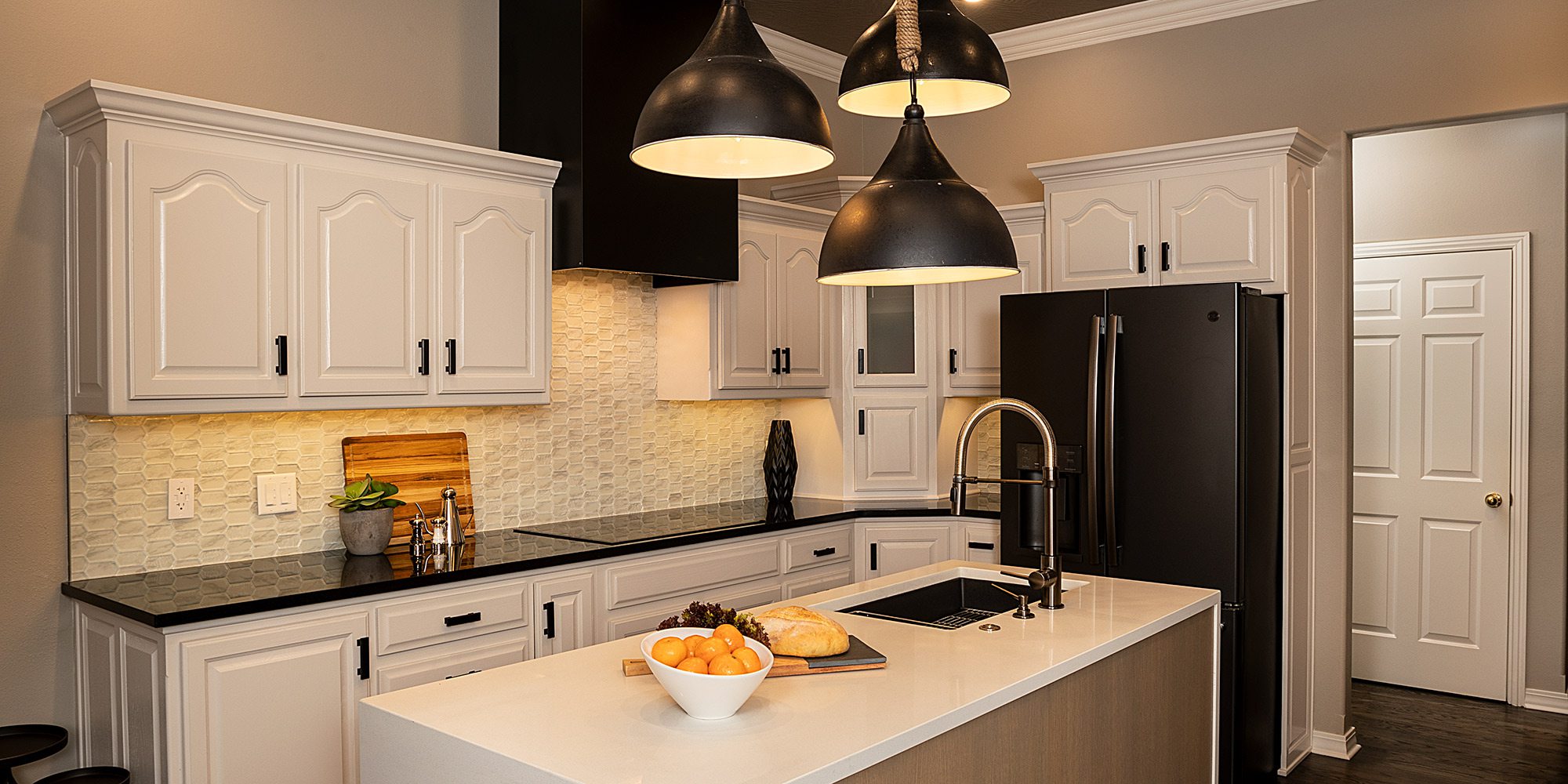 Contemporary Kitchen